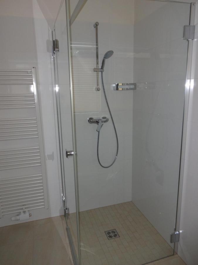 "Nature Erleben" Appartement & Komfortzimmer Фельден-ам-Вертерзе Екстер'єр фото